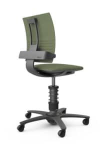 3Dee ergonomisk kontorstol i grøn med stel i sort aluminium.